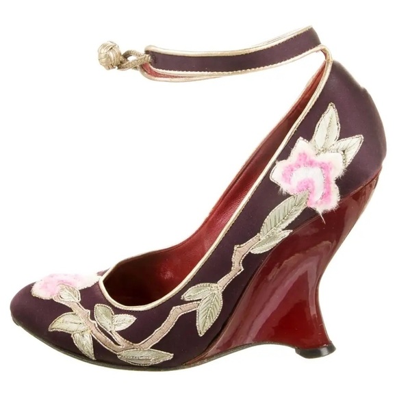 Yves Saint Laurent Shoes - Yves Saint Laurent YSL 2004 Tom Ford era opium floral wedge Heels Ankle Strap 38
